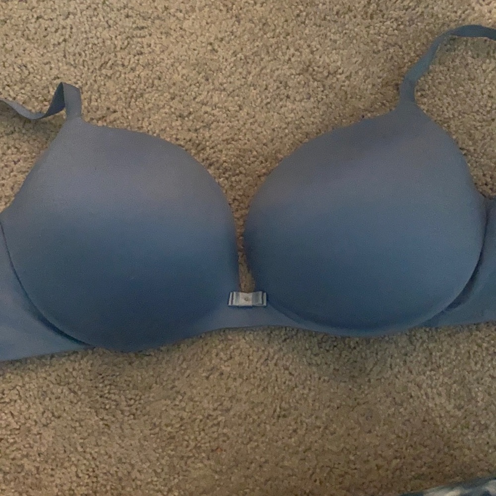 lightly worn victoria’s secret demi bra